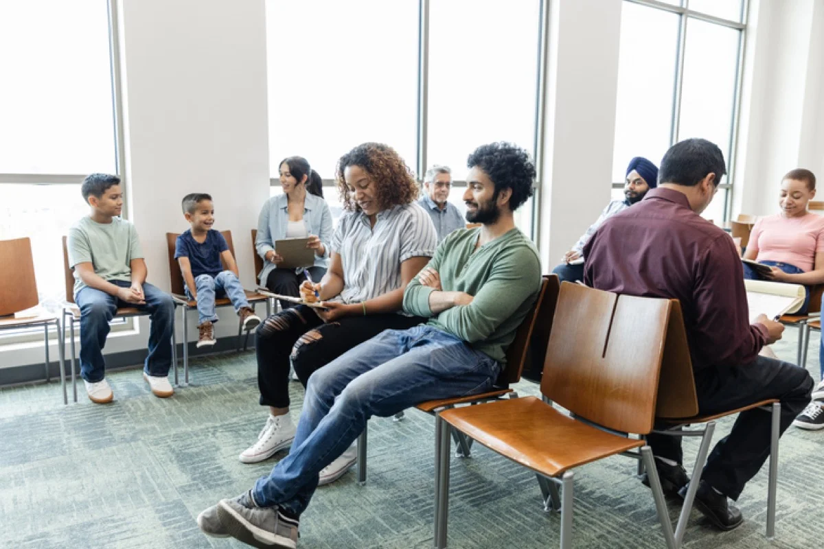 AI-powered patient engagement dashboard showing no-show rate reduction and appointment reminder performance — Aqurio SmartAnalytics